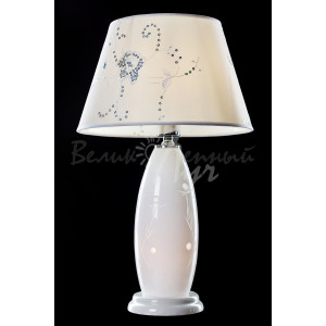 Настольная лампа с абажуром Splendid-Ray 205923