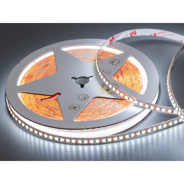 LED стрічка 24В, 180 діодів на метр, 8мм, холодний Diasha P24-2835-180-CW-20-8