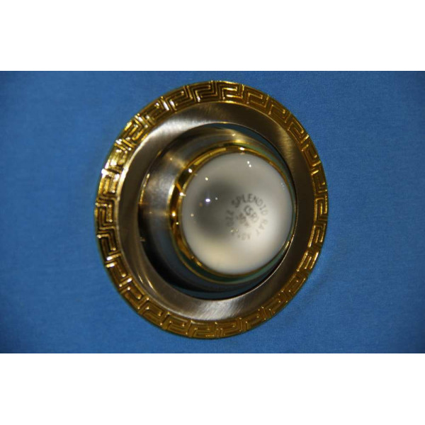 Точечный светильник ZJ1146B R39(C лампочкой) (SNG) Splendid-Ray
145035