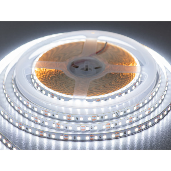 LED стрічка 12В, 120 діодів на метр, 8мм, холодний Diasha P12B-2835-120-CW-20-8