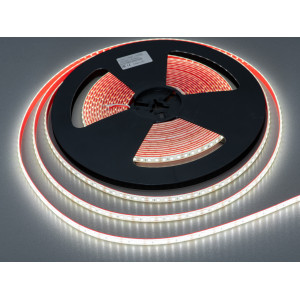 LED стрічка 12в, 120 шт/м, герметична, 8мм, холодний Diasha P12-2835-120-CW-68-8/10