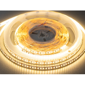 LED стрічка 12В, 180 діодів на метр, 10мм, теплий Diasha P12-2835-180-WW-20-10