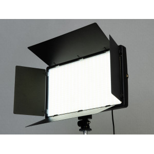 Прожектор для відеозйомки з пультом, без штатива, живлення 220В Diasha SL-LED-800